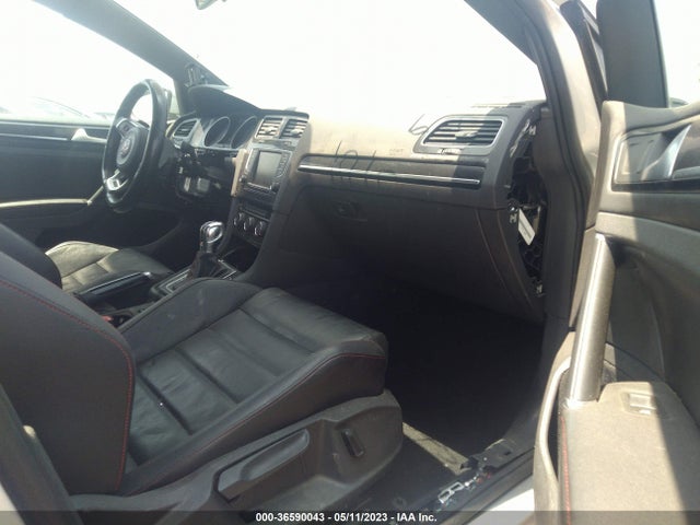3VW4T7AU8GM056761 Volkswagen Golf Gti Se