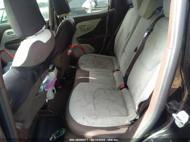 ZACCJABT5FPB18796 Jeep Renegade Latitude