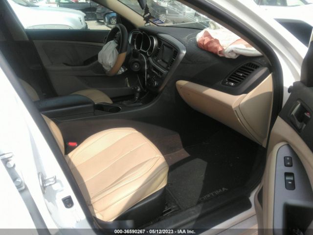 KNAGM4A74F5605766 KIA Optima Lx