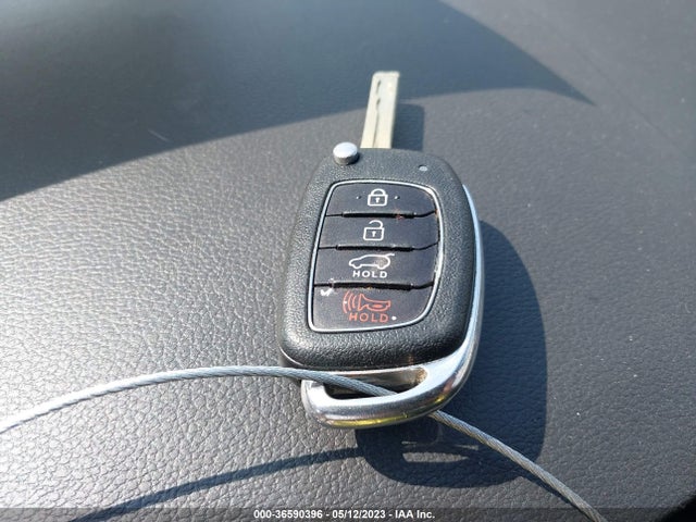 Hyundai TUCSON SE 2019 KM8J2CA43KU054935 Image 3