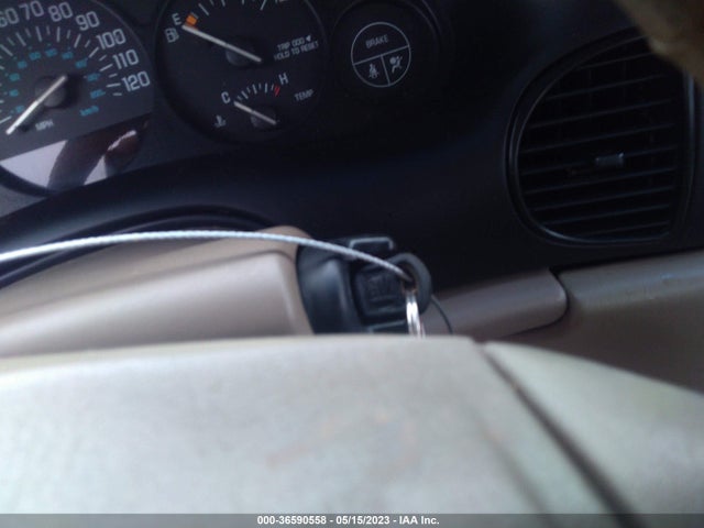 2002 BUICK REGAL LS VIN: 2G4WB55K821120336