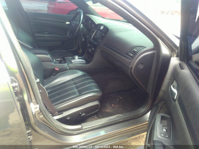 2C3CCAGG9GH183163 Chrysler 300 300s