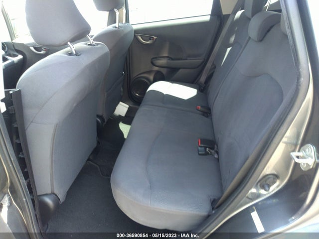 2013 HONDA FIT VIN: JHMGE8H38DC026586