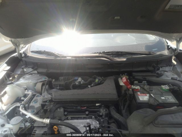 KNMAT2MV1JP528880 Nissan ROGUE SV
