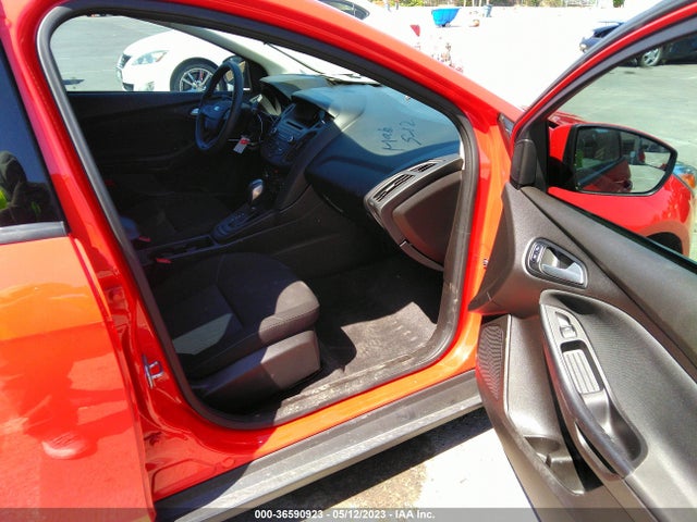 Ford FOCUS SE 2016 1FADP3F23GL396043 Image 7
