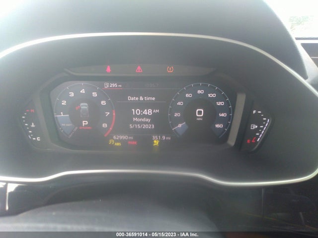 WA1AECF36L1054081 Audi Q3 PREMIUM