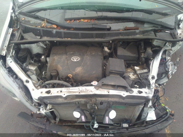 Toyota SIENNA SE 2020 5TDXZ3DC4LS073416 Image 12