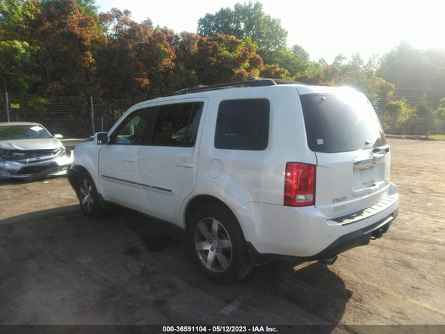 Honda Pilot Touring 2015 5FNYF4H98FB029705 Image 3