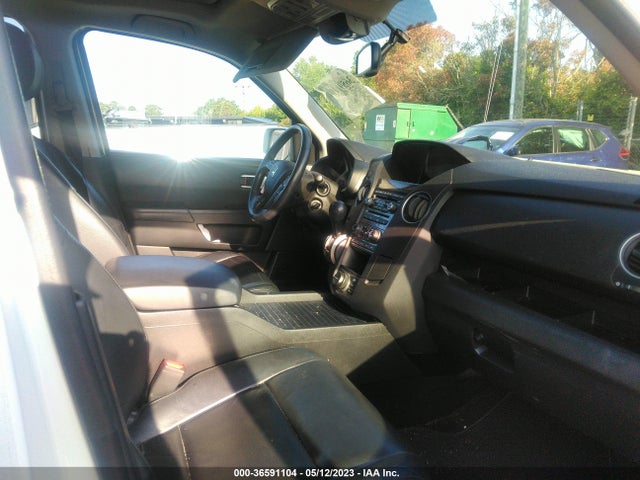 Honda Pilot Touring 2015 5FNYF4H98FB029705 Image 5