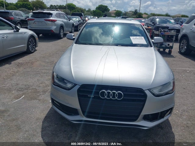 WAUFFAFL8FN028315 Audi A4 Premium Plus