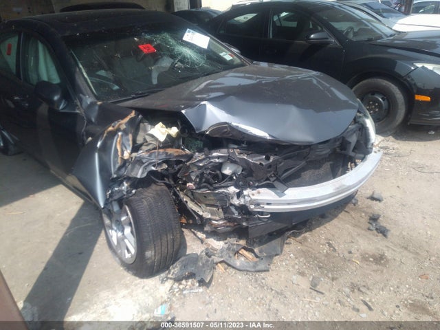 2010 ACURA TL TECH VIN: 19UUA8F57AA011624