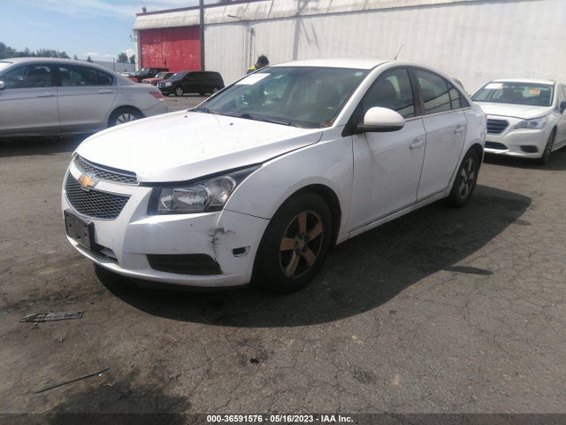 Chevrolet Cruze 1lt 2014 1G1PC5SB0E7222725 Image 2