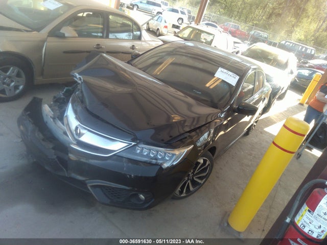 19UDE2F83HA011268 Acura Ilx W/premium