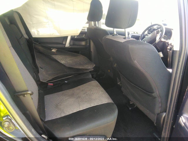 Toyota 4RUNNER SR5 2022 JTEMU5JR7N5976699 Image 8