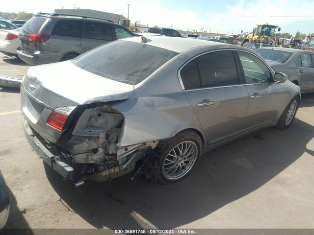 2009 HYUNDAI GENESIS VIN: KMHGC46E39U040655