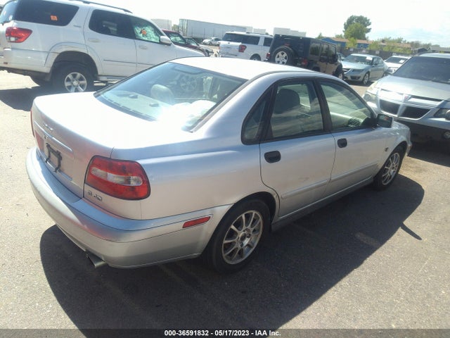 2004 VOLVO S40 VIN: YV1VS27574F092489