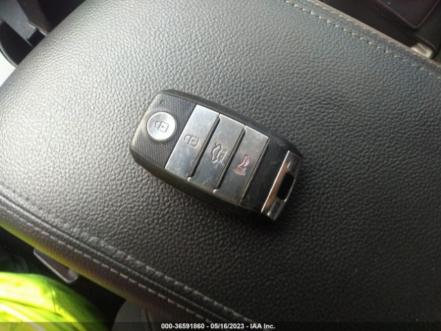 KNAGT4LE2H5011498 KIA Optima Hybrid Base