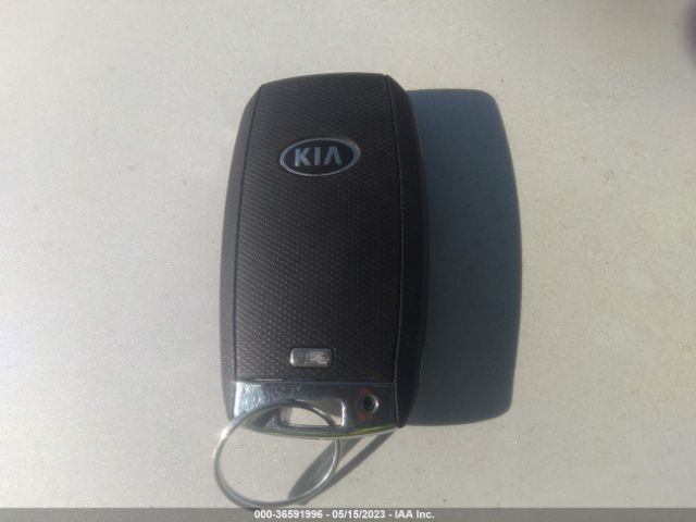 5XYKWDA70FG609585 KIA SORENTO SX