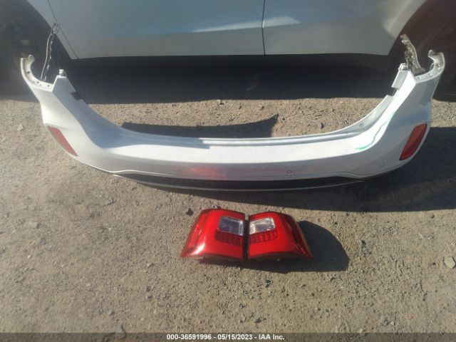 5XYKWDA70FG609585 KIA SORENTO SX