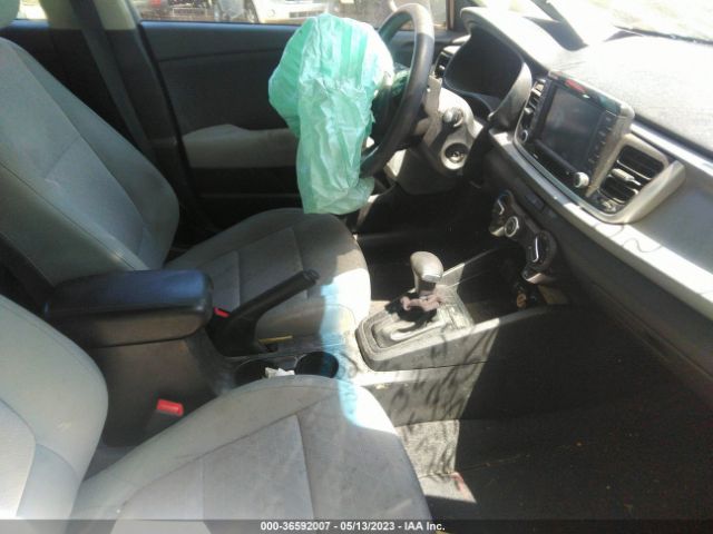 3KPA25AD8LE347262 KIA Rio 5-door S