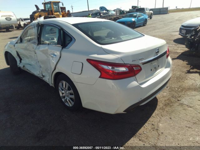 1N4AL3AP5HC227726 Nissan Altima 2.5 S