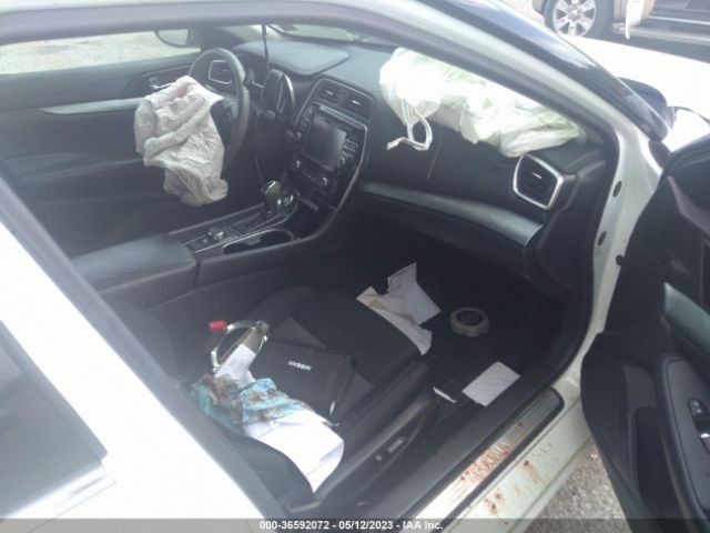 1N4AA6AP3GC398027 Nissan Maxima 3.5 S
