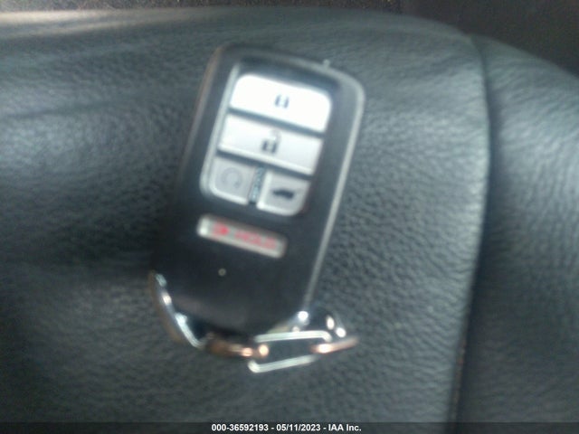 Honda Pilot Touring 7-passenger 2020 5FNYF6H69LB003403 Image 3