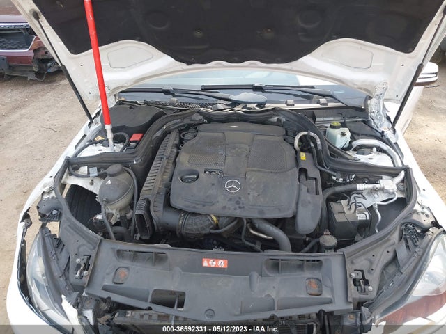 2014 MERCEDES-BENZ C-CLASS C 300 VIN: WDDGF8AB9ER316193