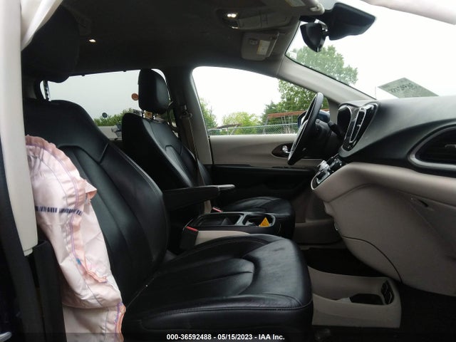 2C4RC1BG0JR166850 Chrysler Pacifica Touring L