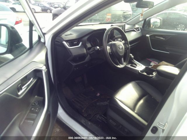 2T3C1RFV5KW034855 Toyota Rav4 Xle Premium