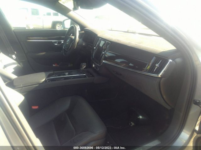 LVY982AKXJP019717 Volvo S90 Momentum