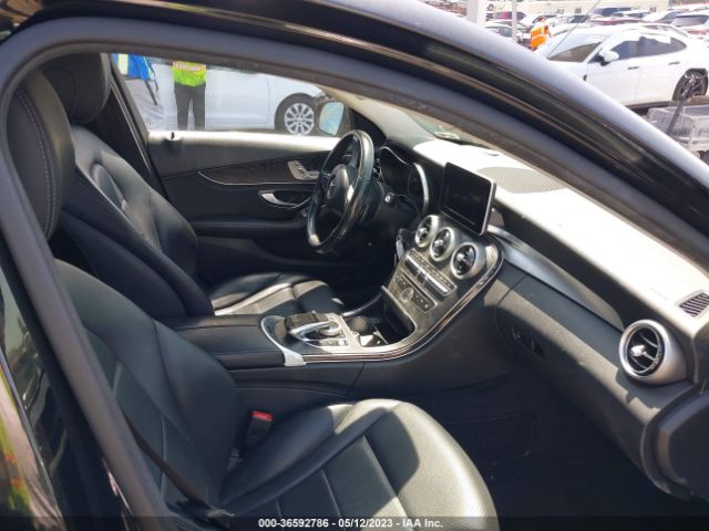 55SWF4JB4GU124556 Mercedes-Benz C-class C 300