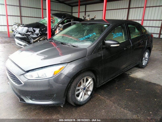 Ford FOCUS SE 2016 1FADP3F29GL233414 Image 2