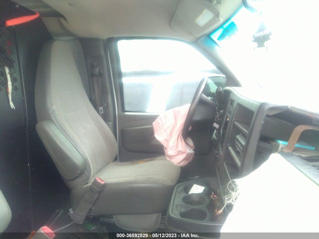 Chevrolet EXPRESS CARGO VAN 2014 1GCWGFCA1E1166428 Image 6
