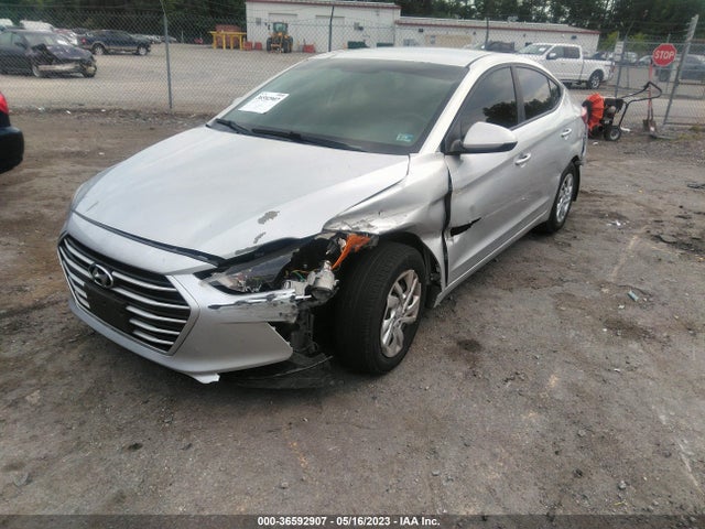 Hyundai ELANTRA SE 2017 5NPD74LF3HH113573 Image 2