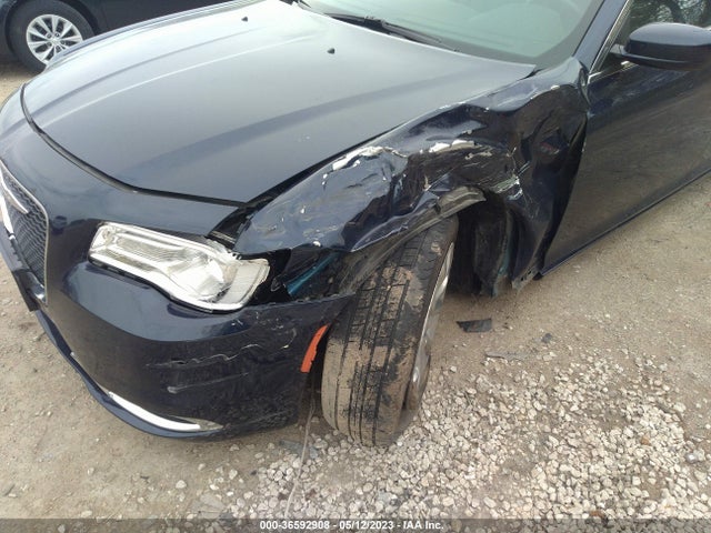 Chrysler 300 Limited 2016 2C3CCARG6GH314109 Image 6