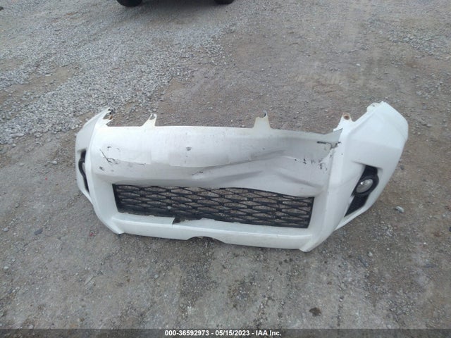 Toyota 4RUNNER SR5 2016 JTEBU5JR2G5376618 Image 4
