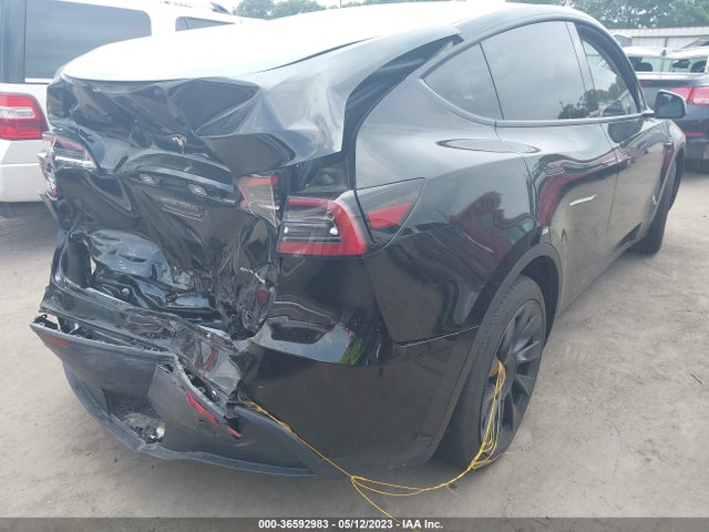 7SAYGAEE2PF609937 Tesla Model Y Long Range