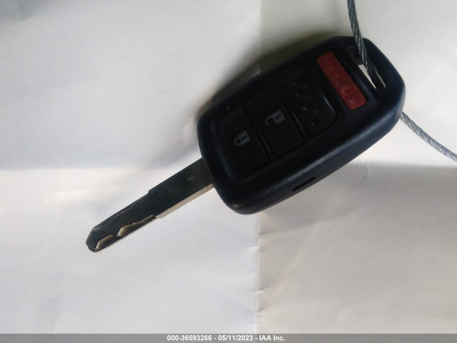 Honda FIT LX 2016 JHMGK5H50GS003659 Image 3