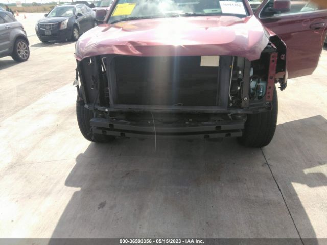 1GKS1GKC2KR243639 GMC Yukon Xl Slt