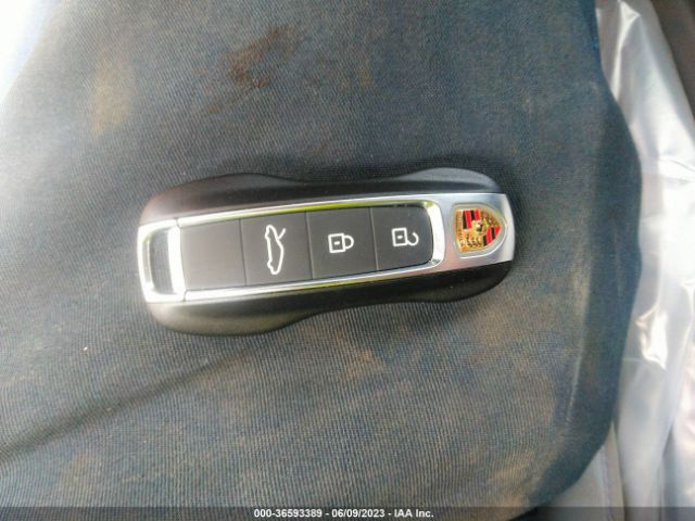 WP0CA2A99PS238043 Porsche 911 CARRERA