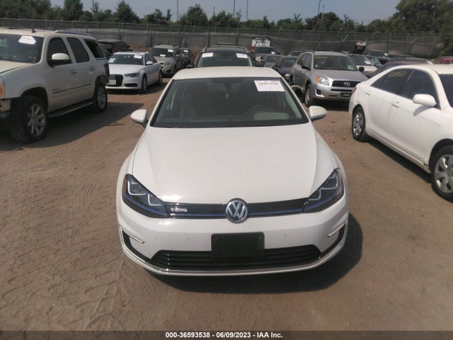 2016 Volkswagen Golf, VIN: WVWPP7AUXGW909973