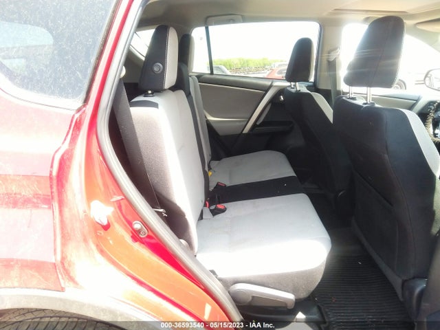 2018 TOYOTA RAV4 XLE/ADVENTURE VIN: 2T3RFREV8JW709738