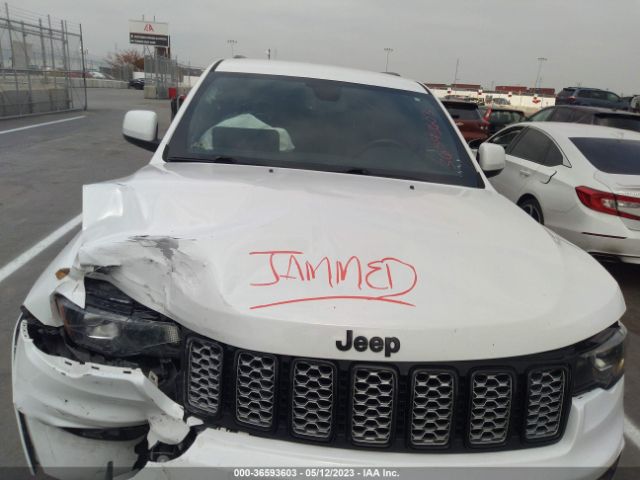 1C4RJEAGXKC602600 Jeep Grand Cherokee Altitude