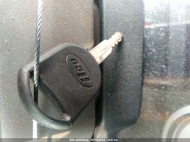 2008 FORD FOCUS SE/SES VIN: 1FAHP35N08W231645