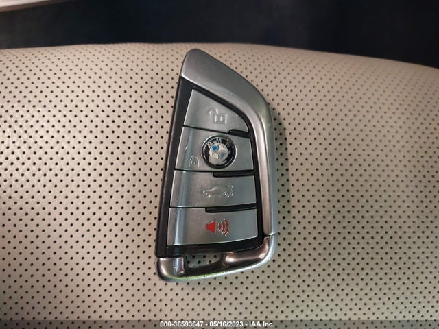BMW 7 Series 750i Xdrive 2019 WBA7F2C59KB239700 Image 11
