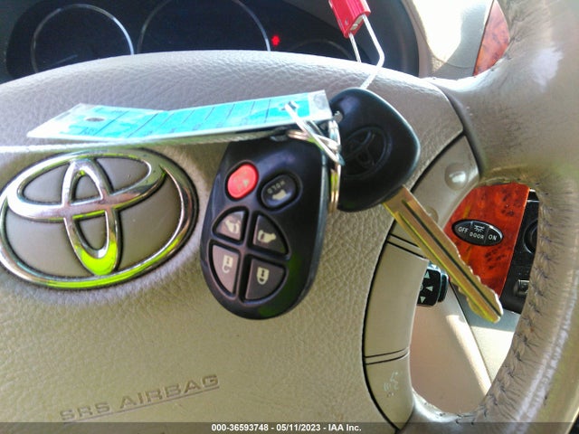 2010 TOYOTA SIENNA XLE VIN: 5TDYK4CC6AS328788