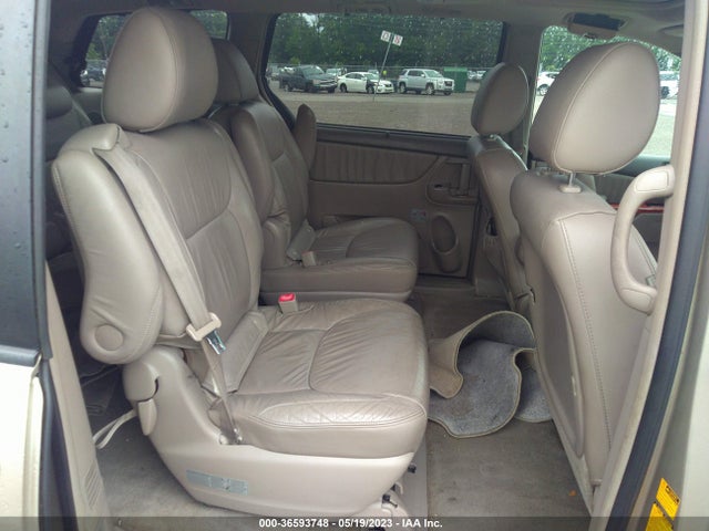 2010 TOYOTA SIENNA XLE VIN: 5TDYK4CC6AS328788