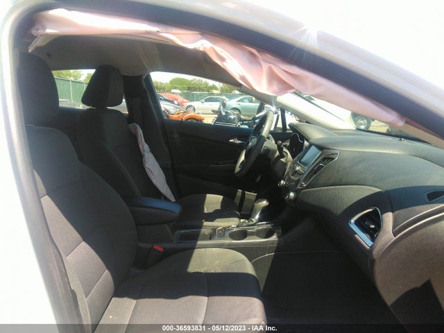 Chevrolet CRUZE LT 2017 1G1BE5SMXH7159370 Image 6
