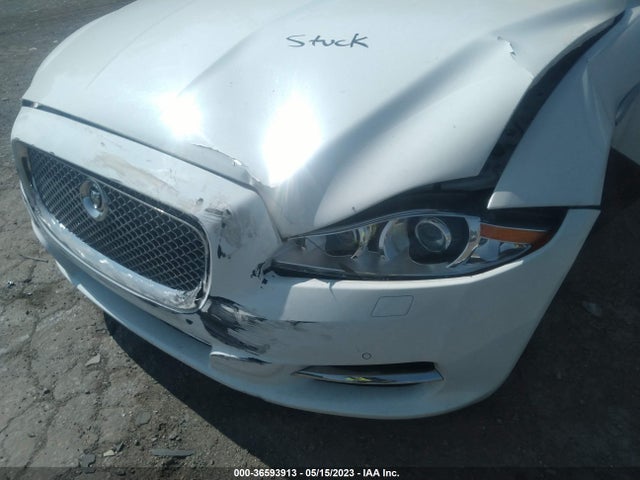 2012 JAGUAR XJ VIN: SAJWA1CB2CLV28363